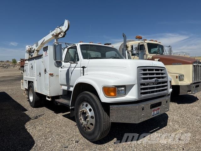 Ford F-800 Komunální / Multi-užitková vozidla