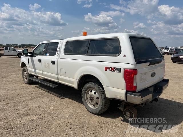 Ford F250 Další
