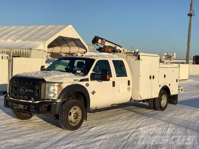 Ford F550 Komunální / Multi-užitková vozidla
