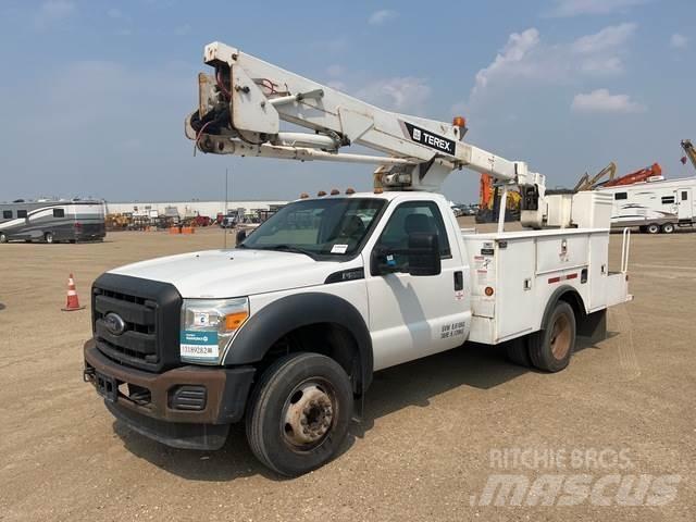 Ford F550 Autoplošiny