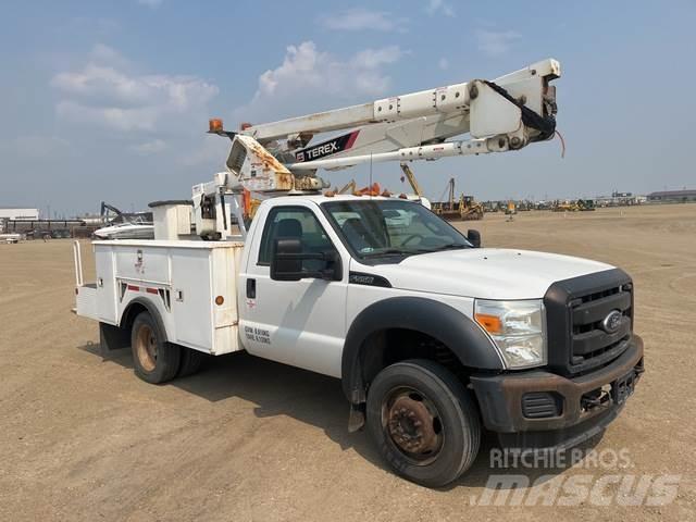 Ford F550 Autoplošiny