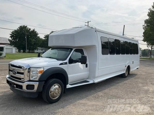 Ford F550 Minibusy