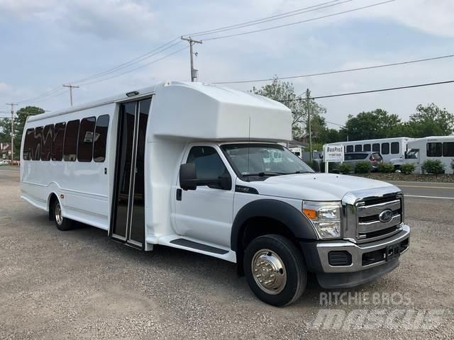 Ford F550 Minibusy