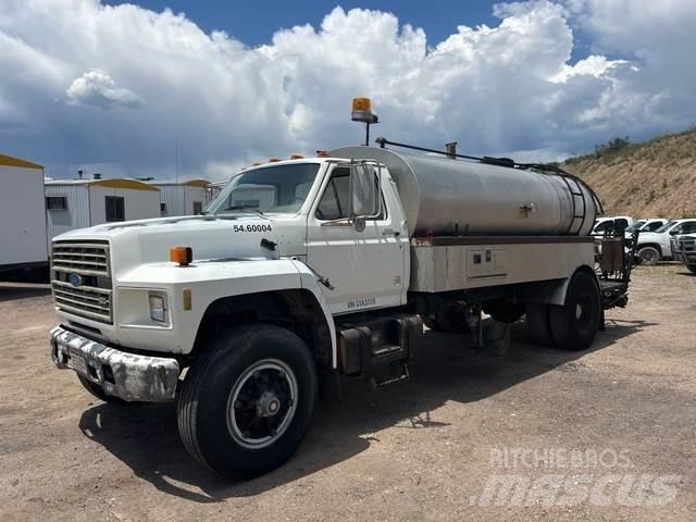 Ford F700 Domíchávače betonu