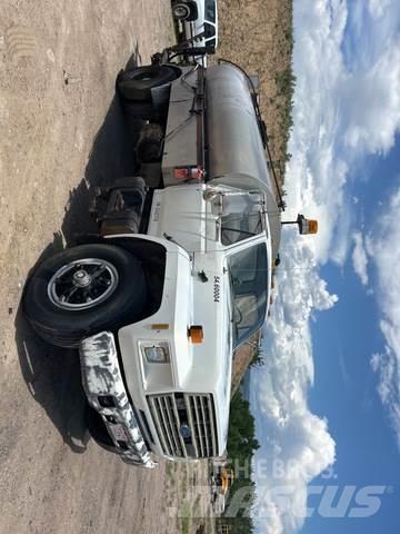 Ford F700 Domíchávače betonu