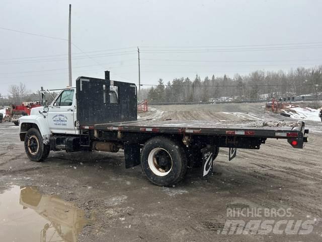 Ford F800 Sklápěče