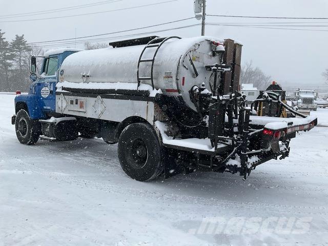Ford L8000 Domíchávače betonu