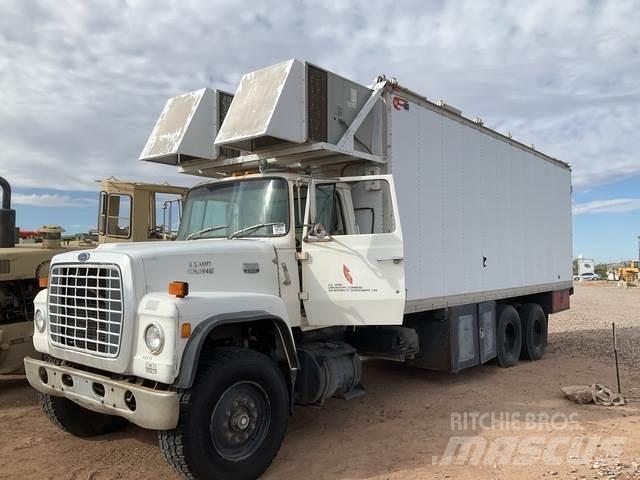Ford LT8000 Dodávky