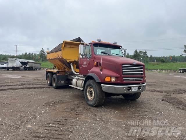 Ford LTS 9000 Sněžné pluhy, přední sněhové radlice