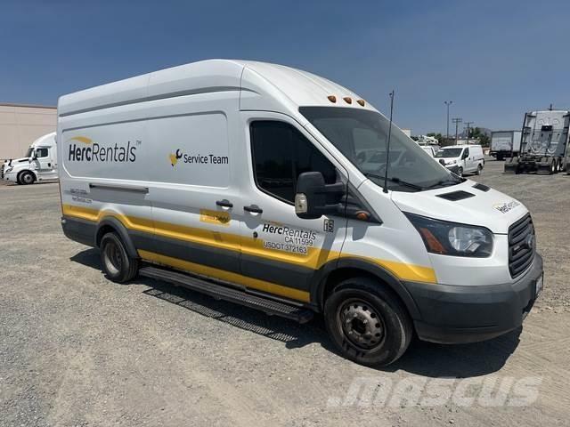 Ford T-350 Dodávky