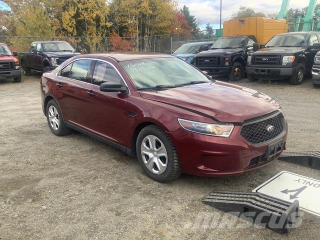 Ford Taurus Osobní vozy