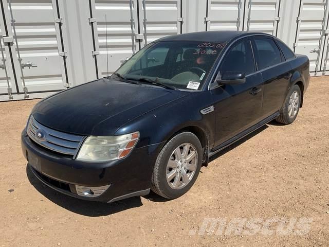 Ford Taurus SE Osobní vozy