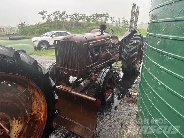 Fordson Major Stavebnictví - ostatní