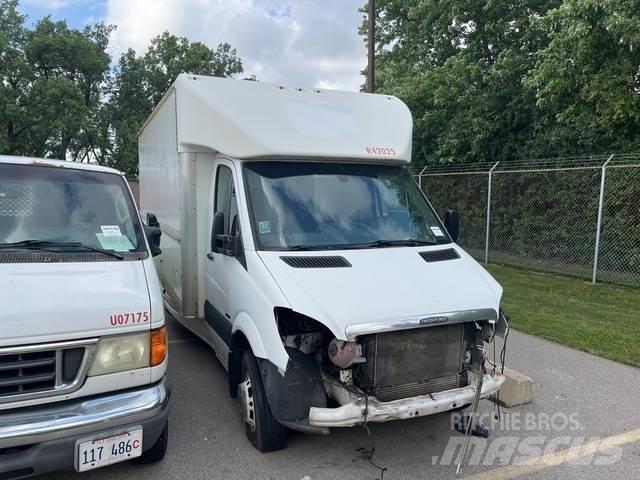 Freightliner  Dodávky
