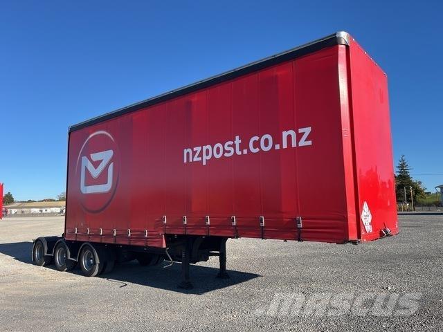 Fruehauf  Plachtové přívěsy