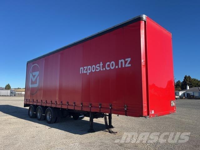 Fruehauf  Plachtové přívěsy