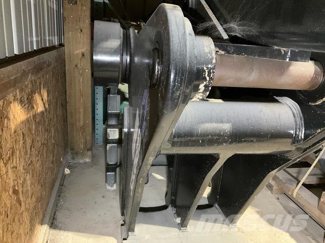 Genesis GMP70D Drtící zařízení