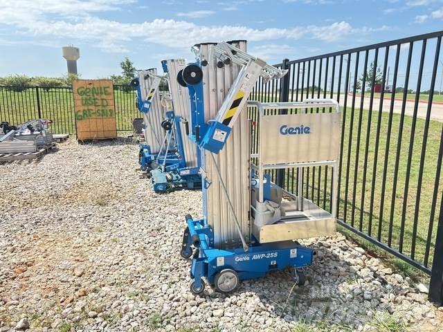 Genie AWP-25S Vertikální sloupové výtahy