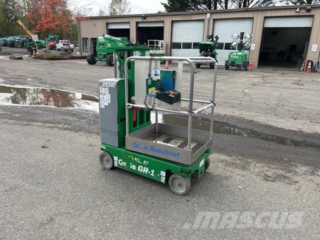 Genie GR-12 Vertikální sloupové výtahy