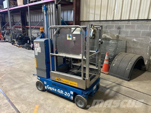 Genie GR-20 Vertikální sloupové výtahy