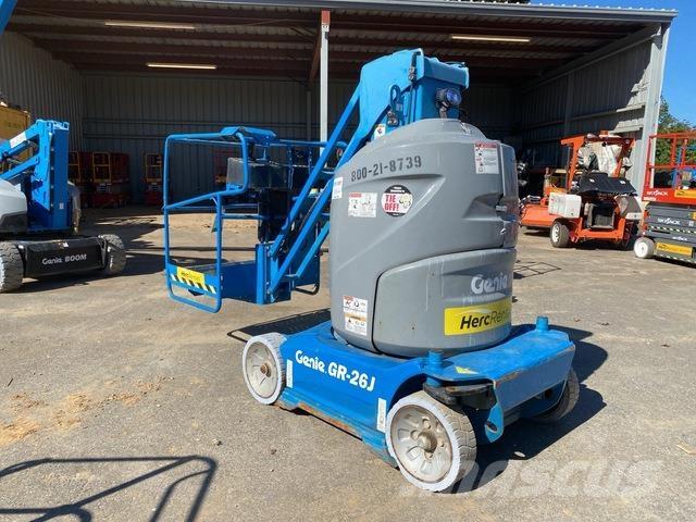 Genie GR-26J Vertikální sloupové výtahy