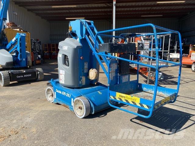 Genie GR-26J Vertikální sloupové výtahy