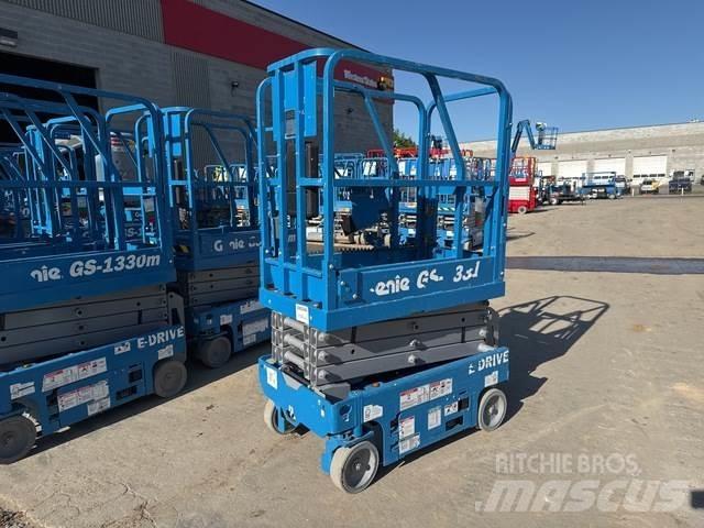 Genie GS-1330M Nůžková zvedací plošina