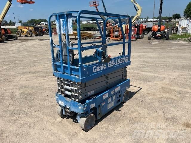 Genie GS-1930 Nůžková zvedací plošina