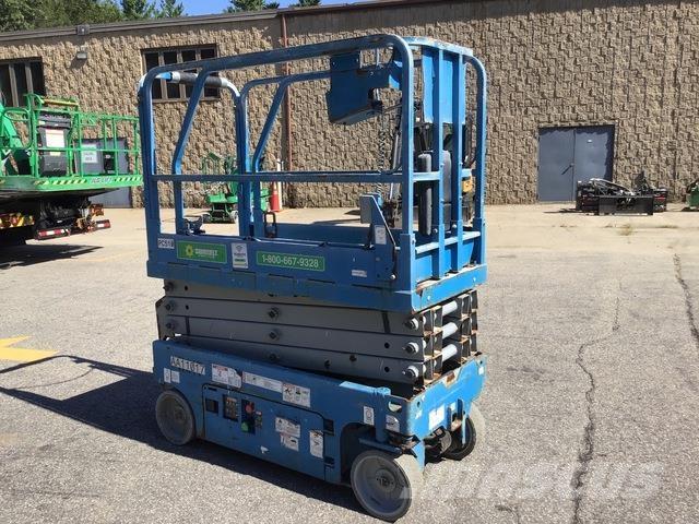 Genie GS-1930 Nůžková zvedací plošina