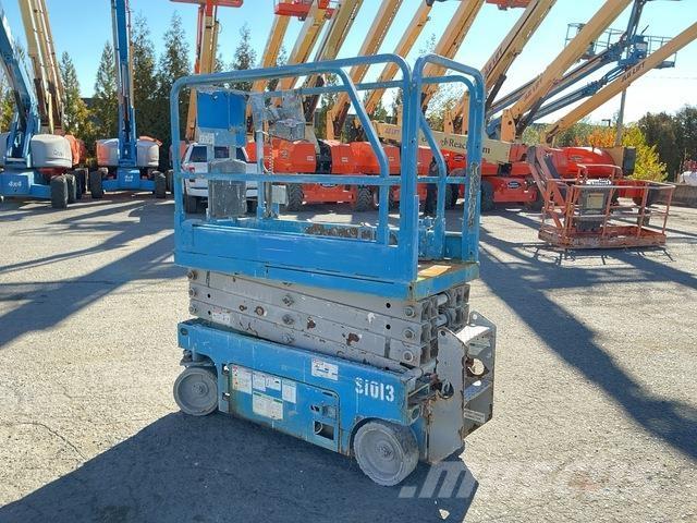 Genie GS-1930 Nůžková zvedací plošina