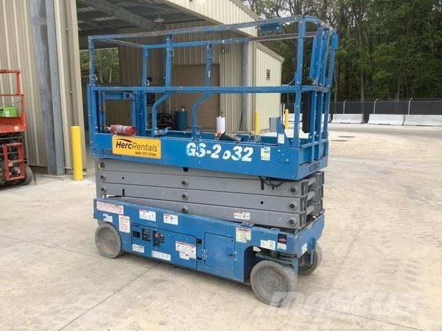 Genie GS-2632 Nůžková zvedací plošina