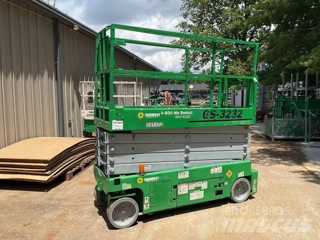Genie GS-3232 Nůžková zvedací plošina