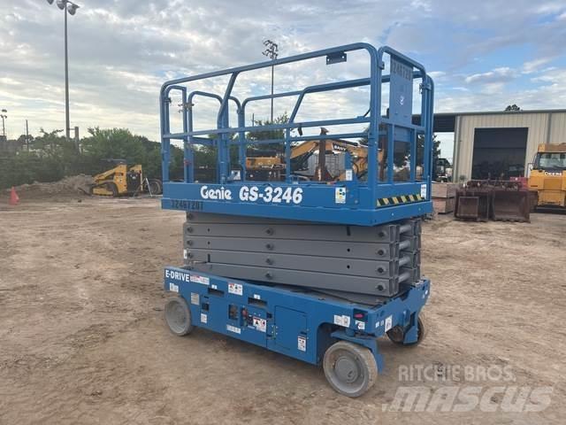 Genie GS-3246 Nůžková zvedací plošina