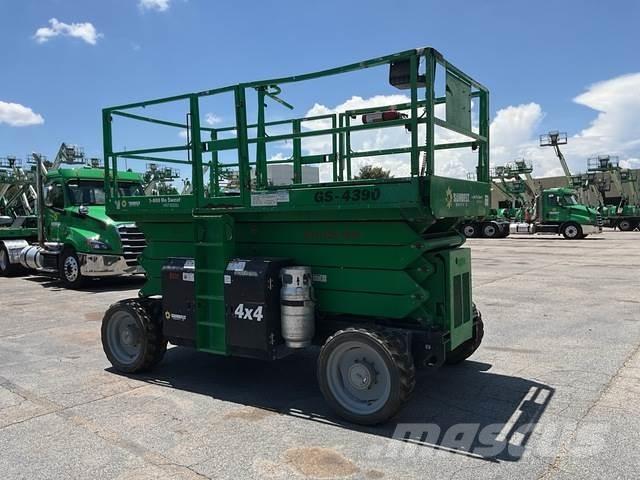 Genie GS-4390 Nůžková zvedací plošina