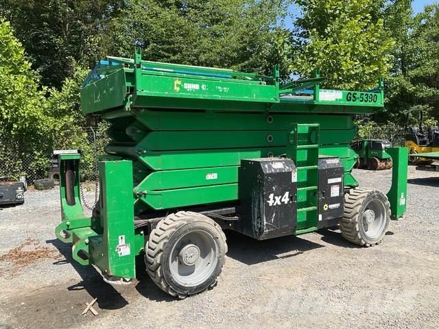 Genie GS-5390 Nůžková zvedací plošina