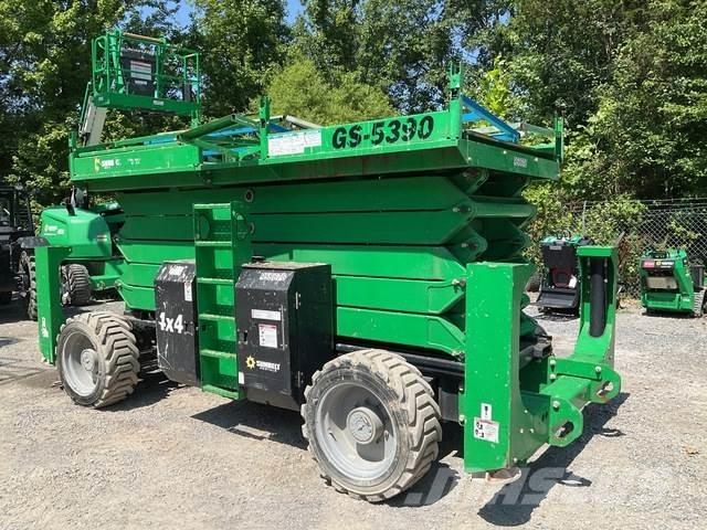 Genie GS-5390 Nůžková zvedací plošina