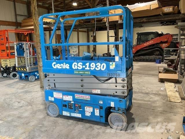 Genie GS1930 Nůžková zvedací plošina
