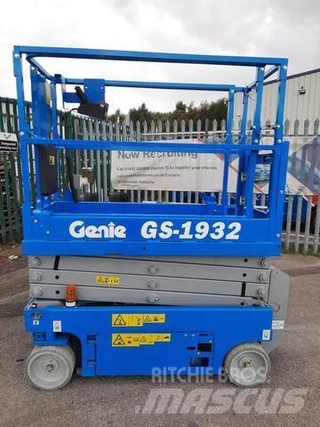 Genie GS1932 Nůžková zvedací plošina