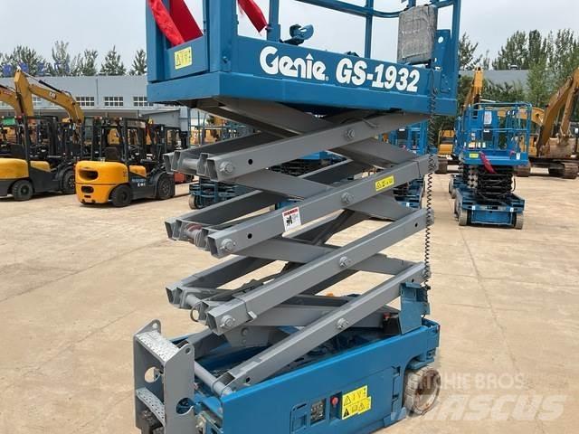 Genie GS1932 Nůžková zvedací plošina