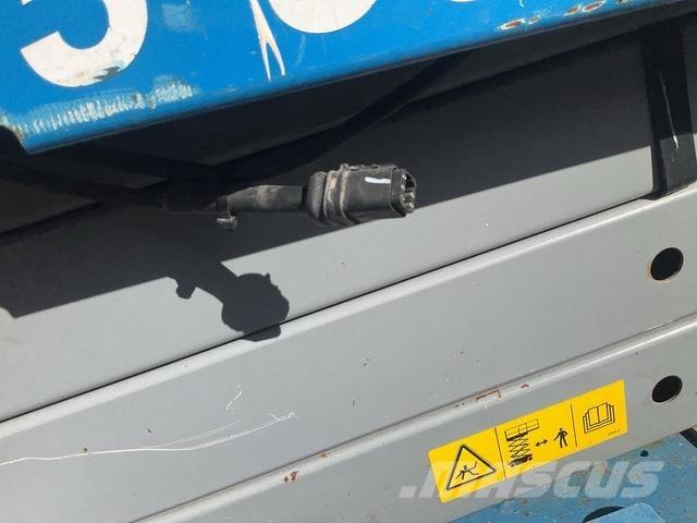 Genie GS1932 Nůžková zvedací plošina