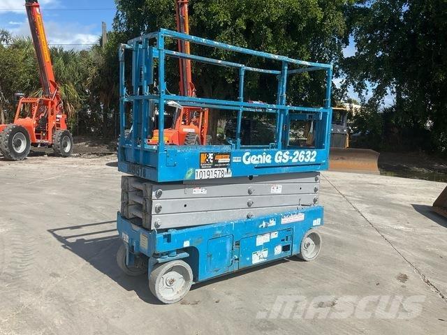 Genie GS2632 Nůžková zvedací plošina