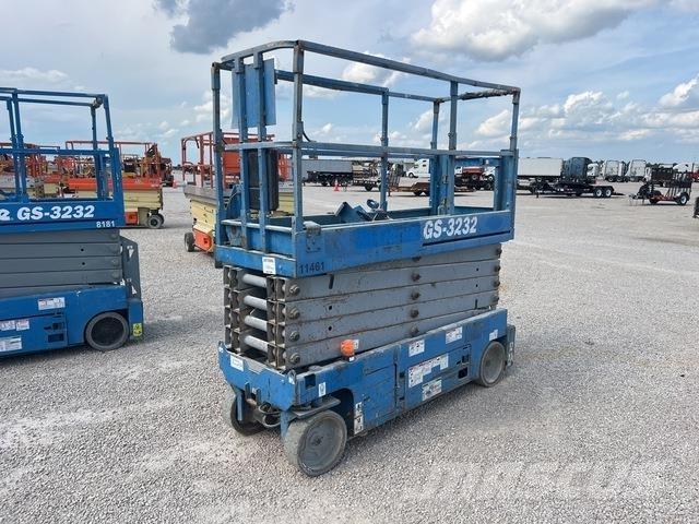 Genie GS3232 Nůžková zvedací plošina