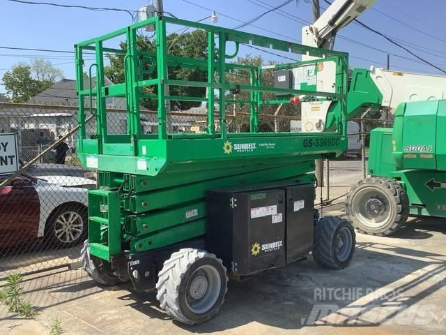 Genie GS3369DC Nůžková zvedací plošina