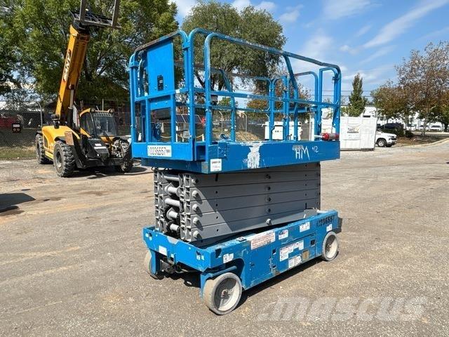 Genie GS4047 Nůžková zvedací plošina