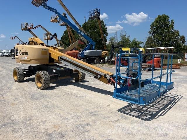 Genie S-40XC Teleskopické plošiny