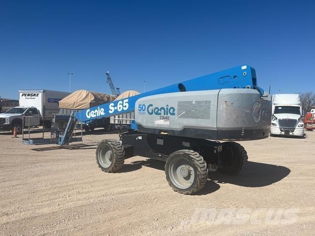 Genie S-65 Teleskopické plošiny