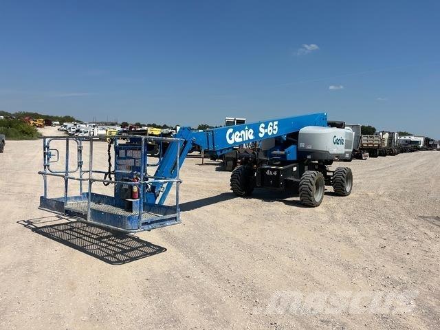 Genie S-65 Teleskopické plošiny