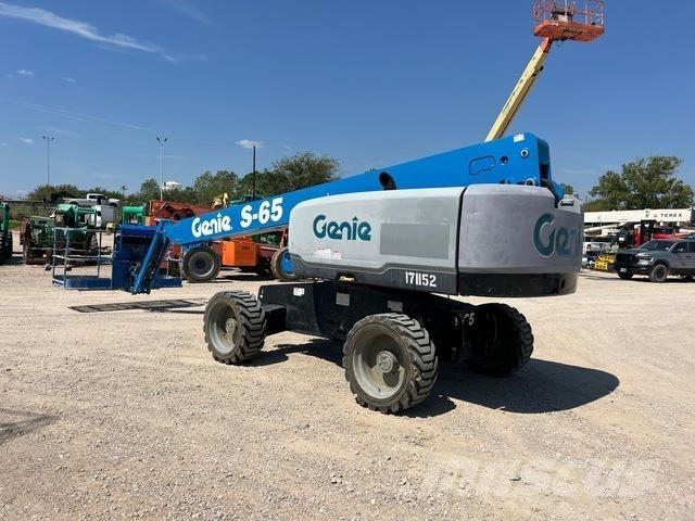 Genie S-65 Teleskopické plošiny