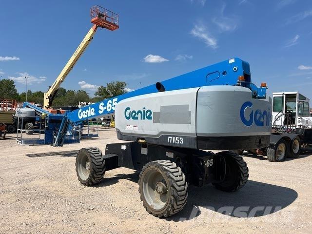 Genie S-65 Teleskopické plošiny