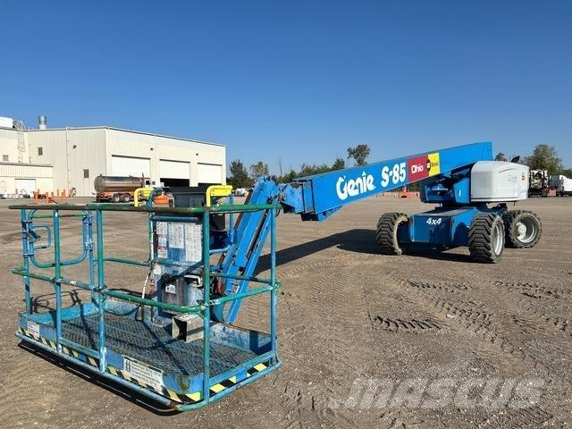 Genie S-85 Teleskopické plošiny